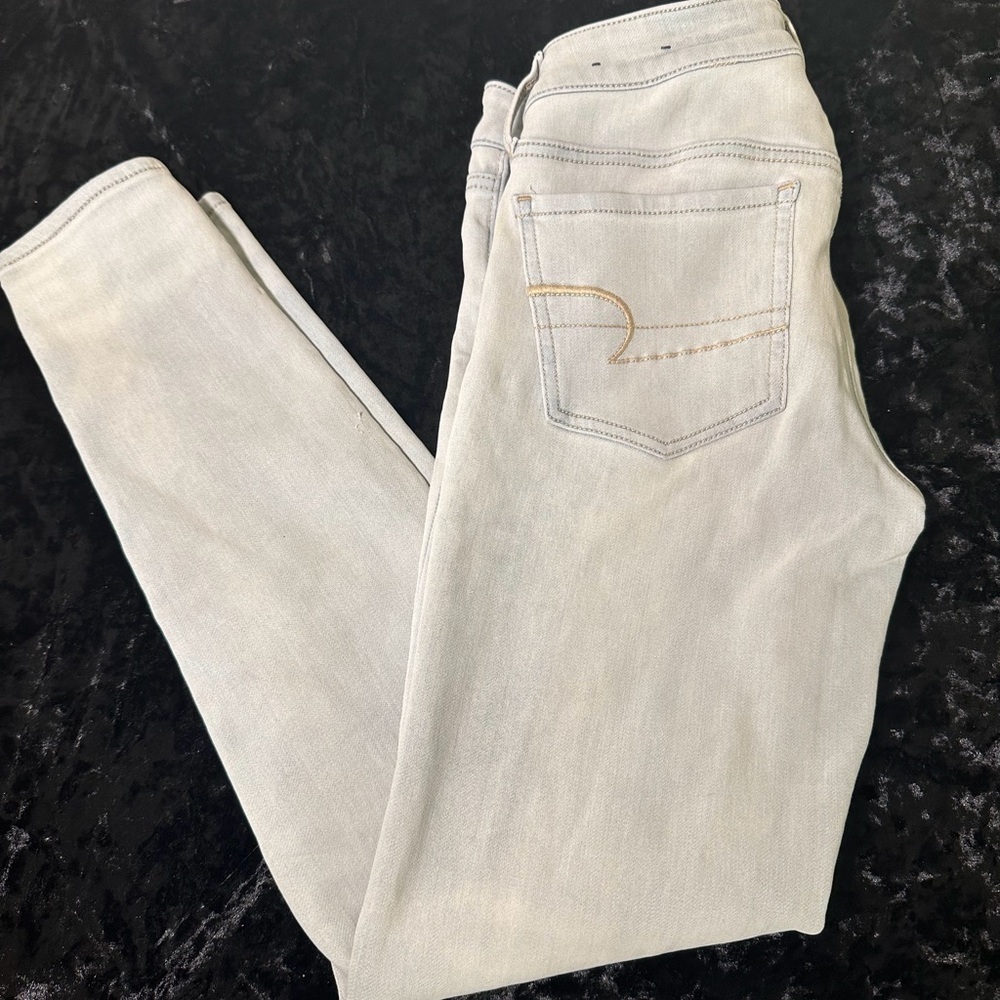 Super High Rise American Eagle JEGGINGS